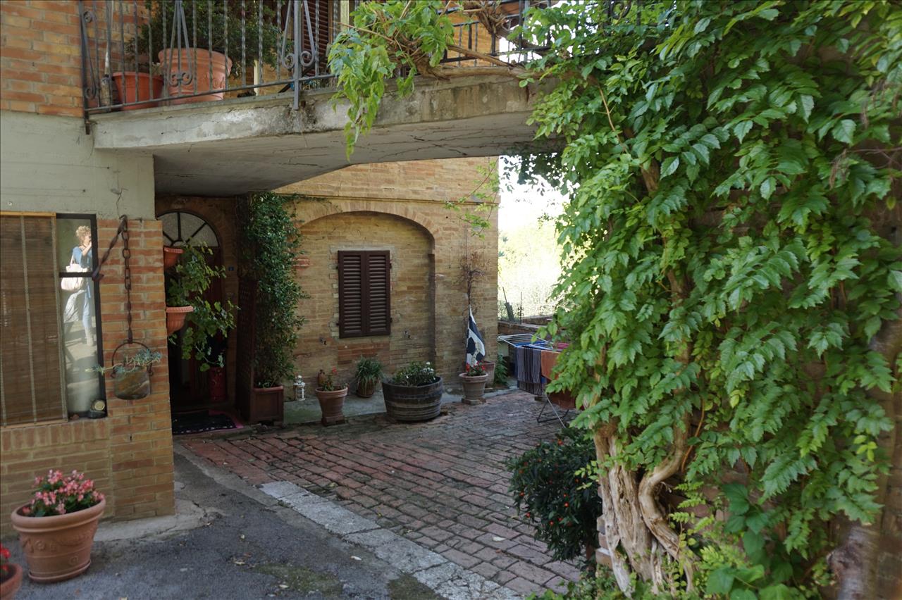 villa a Siena 150 metri quadri