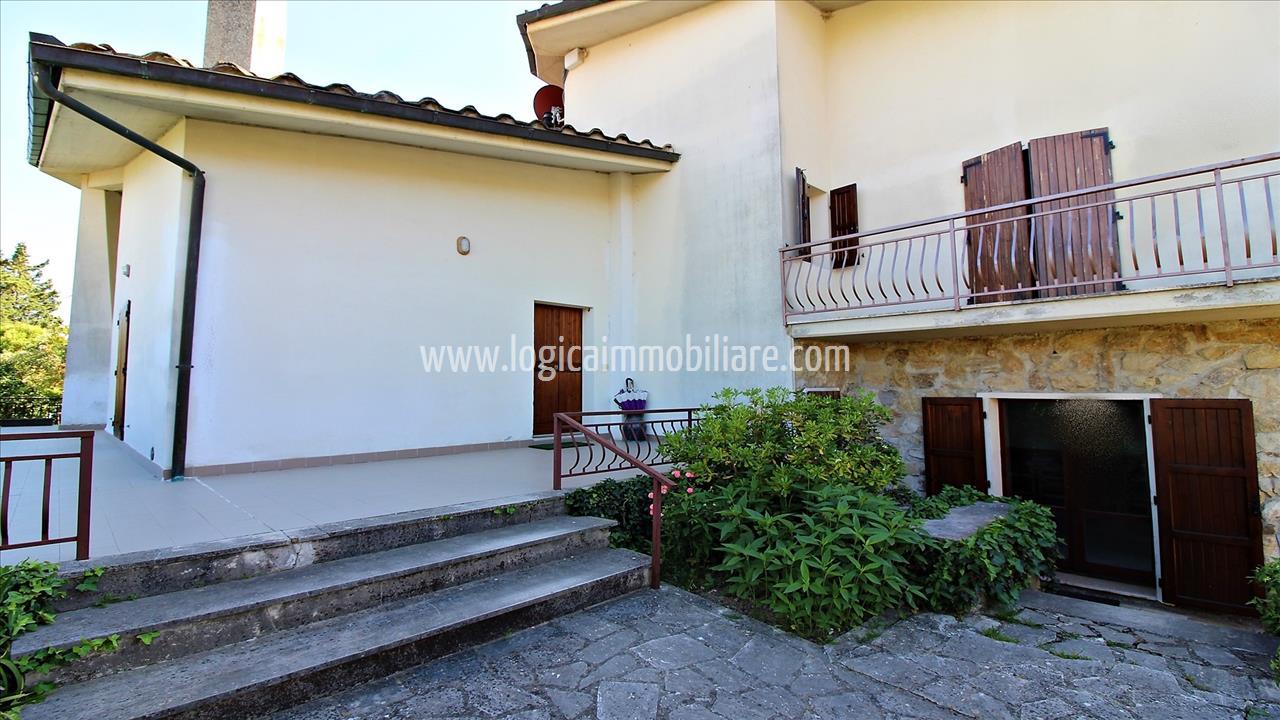 Villa in vendita a Montalcino (SI)