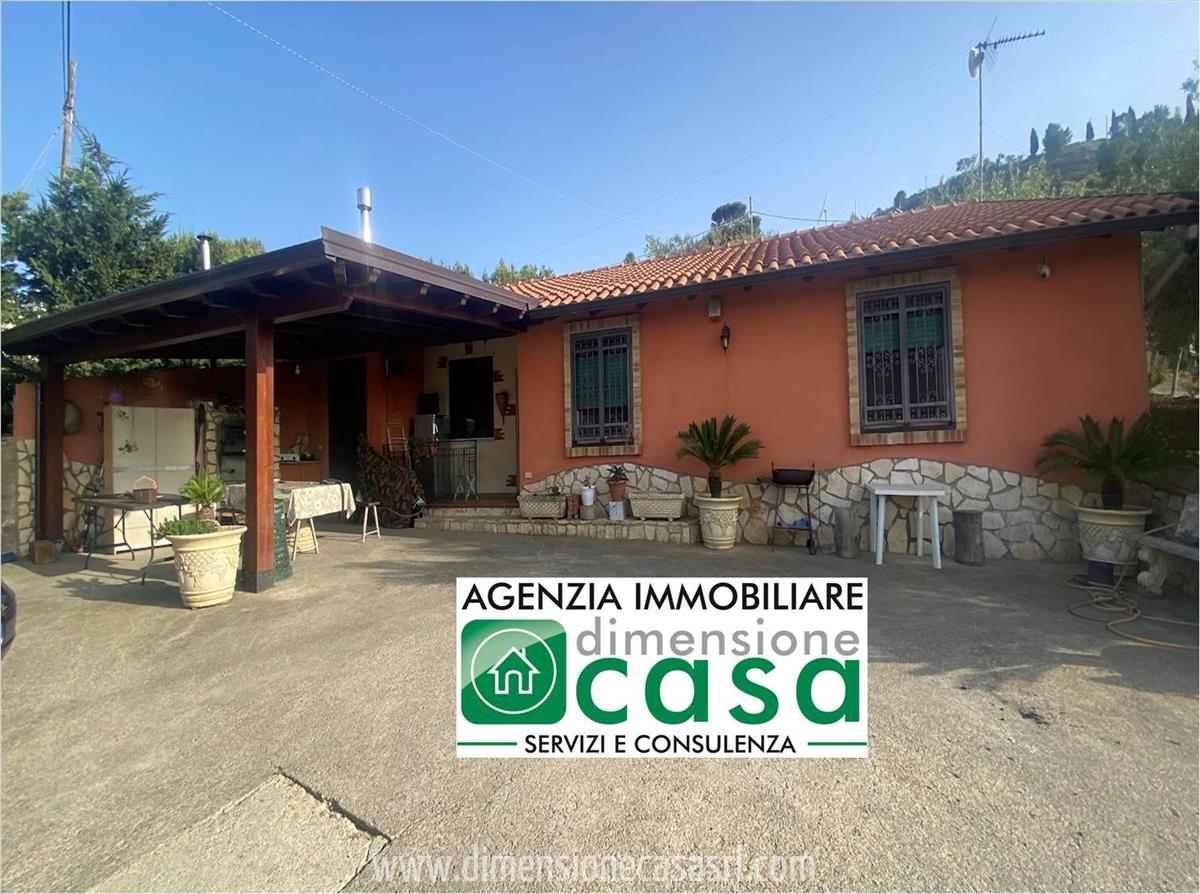 Villa in vendita Caltanissetta
